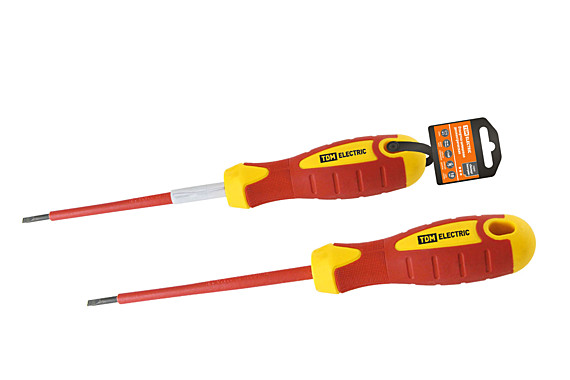 Отвертка диэлектрическая  SL3,0 х 100