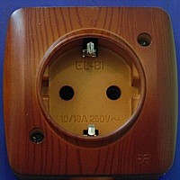 Розетка EL-BI герм. вишня откр. уст. с з/к Alsu